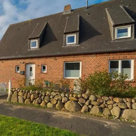 For One Person In A Shared Σπίτι διακοπών